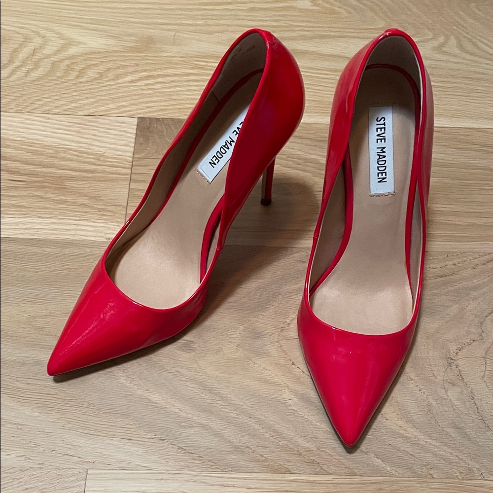 Steve Madden Bright Red Patent Pointed-Toe Stilettos